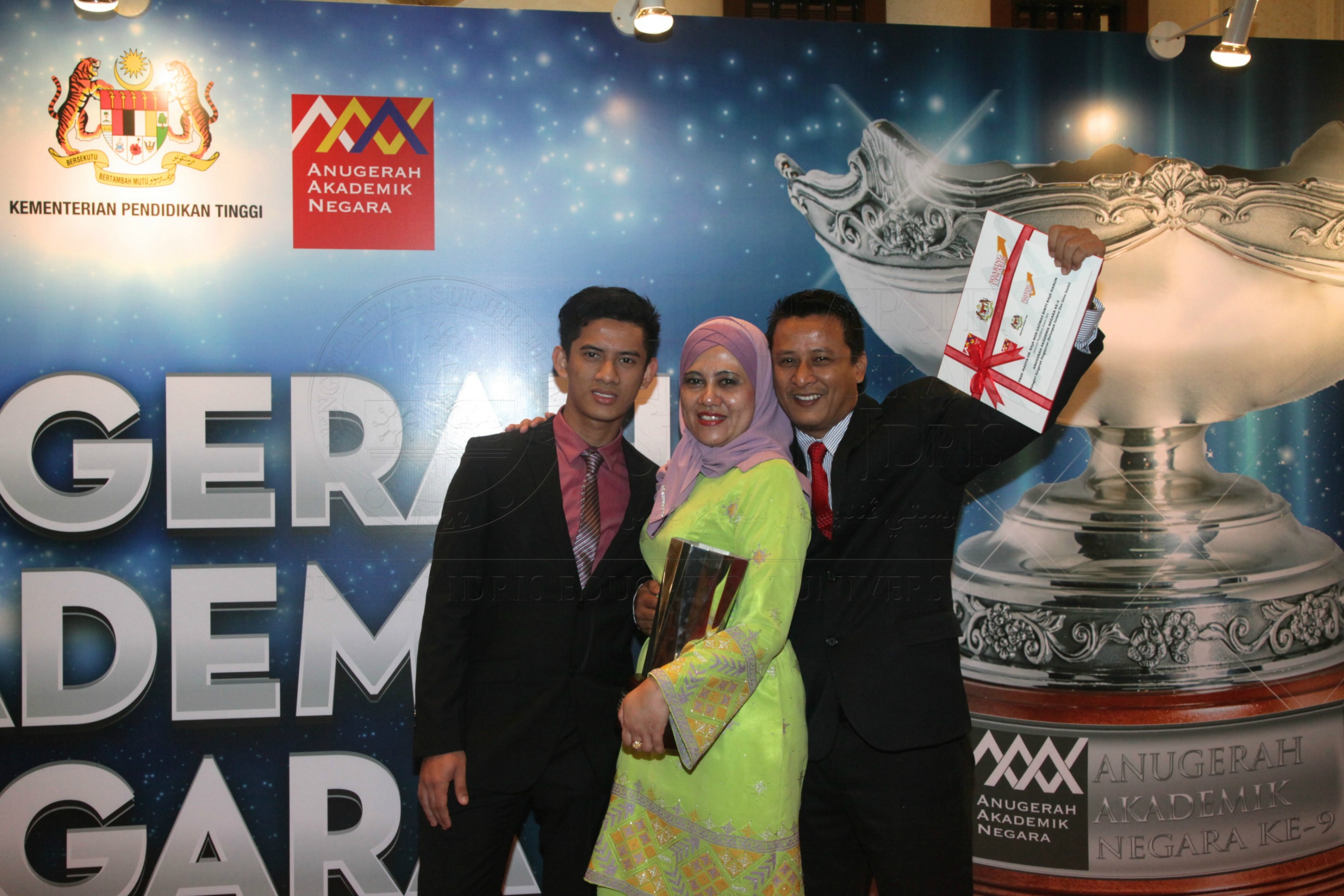 PRO15 147 AKN IMG 1445